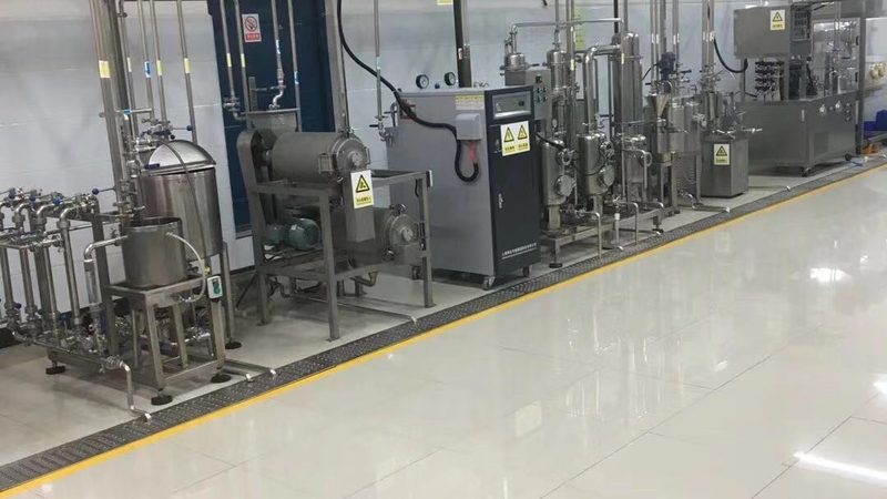 小型中央厨房设备布局：如何避免空间浪费与效率低下